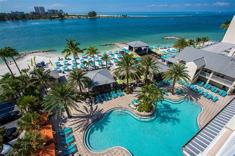 Shepherds clearwater - Overview. Located right on the beach in Clearwater, this entertainment resort features a huge pool with a 7,000-square-foot tropical pool deck with cabanas. Oceanfront dining is …
